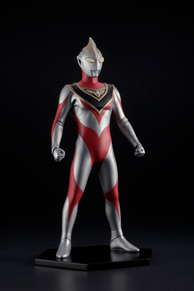 Character Classics CC014 ウルトラマガイアV2