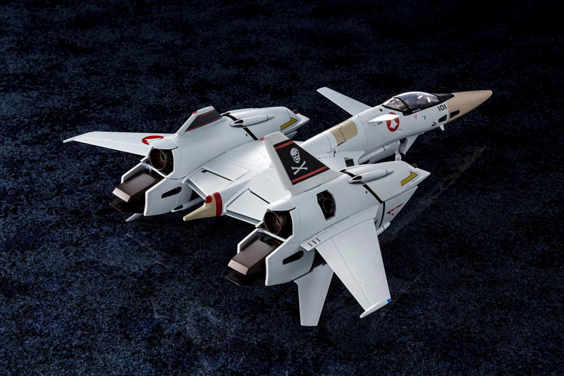 【再販】超時空要塞マクロス Flash Back 2012 1/60 完全変形VF-4A ライトニングIII 一条輝 搭乗機