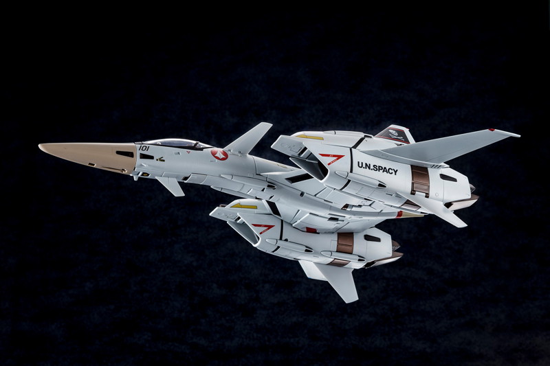 【再販】超時空要塞マクロス Flash Back 2012 1/60 完全変形VF-4A ライトニングIII 一条輝 搭乗機