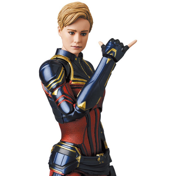 Avengers: Endgame MAFEX CAPTAIN MARVEL（Endgame Ver.）