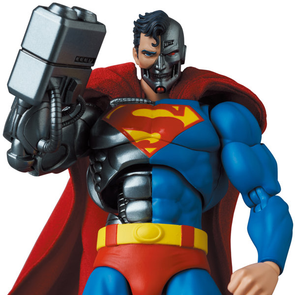 MAFEX CYBORG SUPERMAN（RETURN OF SUPERMAN）