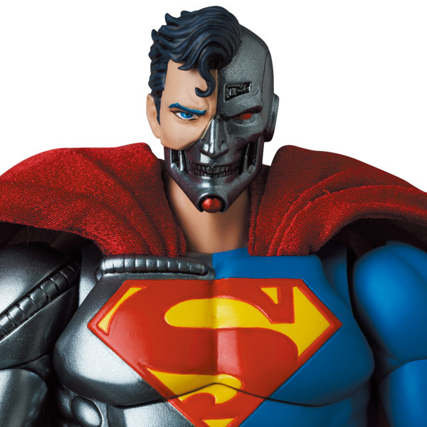 MAFEX CYBORG SUPERMAN（RETURN OF SUPERMAN）