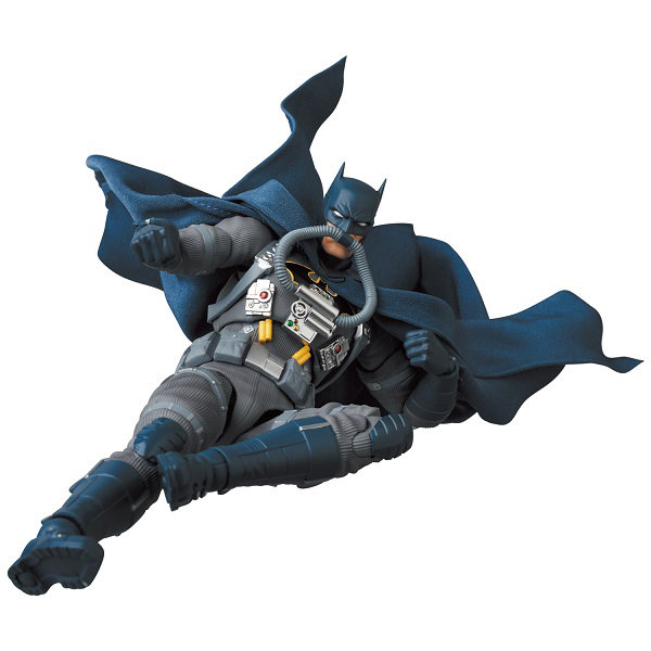 MAFEX STEALTH JUMPER BATMAN（BATMAN: HUSH Ver.）