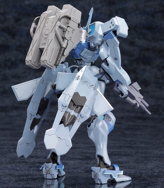 マブラヴ 1/144 武御雷 Type-00A
