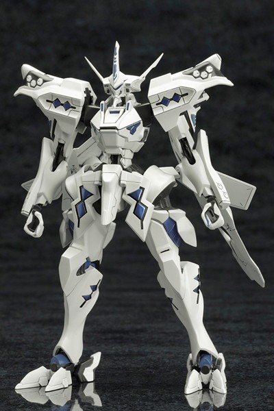 マブラヴ 1/144 武御雷 Type-00A