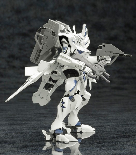 マブラヴ 1/144 武御雷 Type-00A