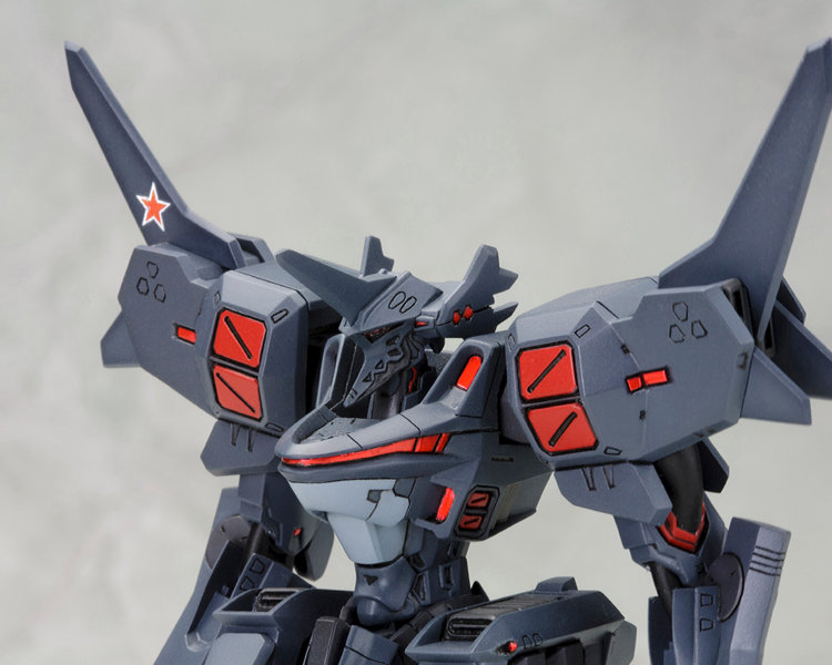 マブラヴ 1/144 Su-47E ビェールクト