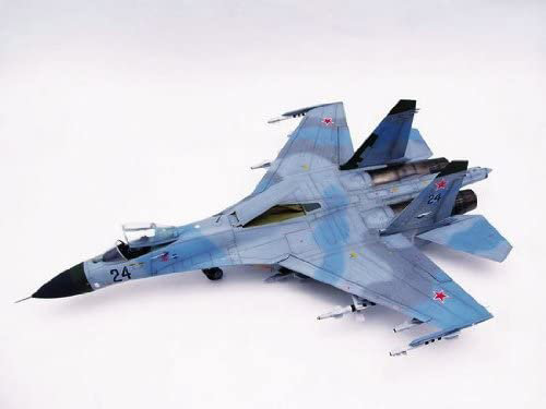 DMM.com [1/32 スホーイ Su-27B フランカーB型] ホビー・おもちゃ通販