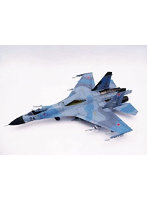 1/32 スホーイ Su-27B フランカーB型