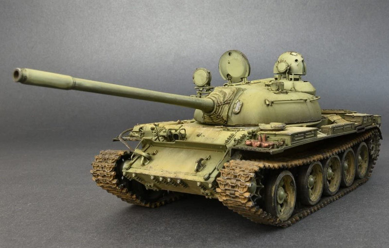 1/35 ソビエト連邦軍 T-55A後期型Mod.1965 フルインテリア（内部再現）