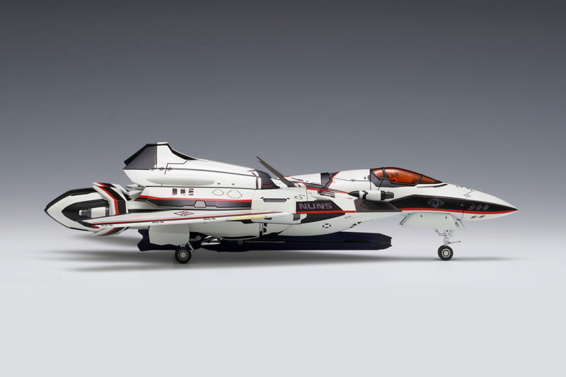 1/72 VF-171EX ナイトメアプラスEX［アルト機］