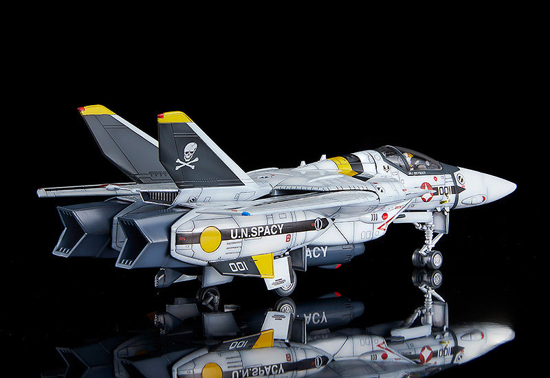 PLAMAX マクロス 1/72 VF-1S ファイターバルキリー（ロイ・フォッカー機）