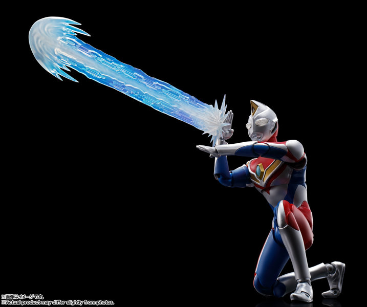 S.H.Figuarts（真骨彫製法） ウルトラマンダイナ フラッシュタイプ