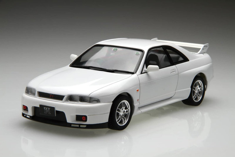 【再販】1/24 インチアップシリーズNo.19 スカイライン GT-R（R33型） ’95