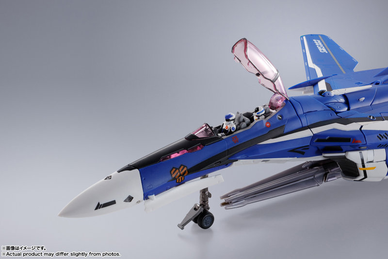 DX超合金 マクロスF VF-25G スーパーメサイアバルキリー （ミハエル・ブラン機） リバイバルVer.