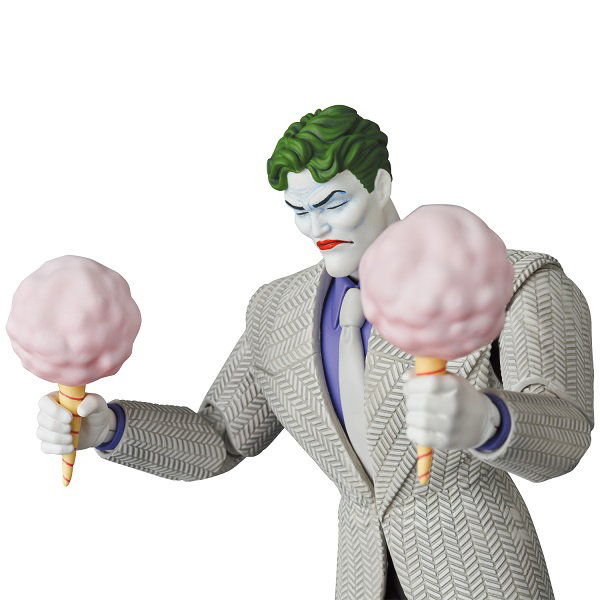 MAFEX THE JOKER（The Dark Knight Returns）Variant Suit Ver.