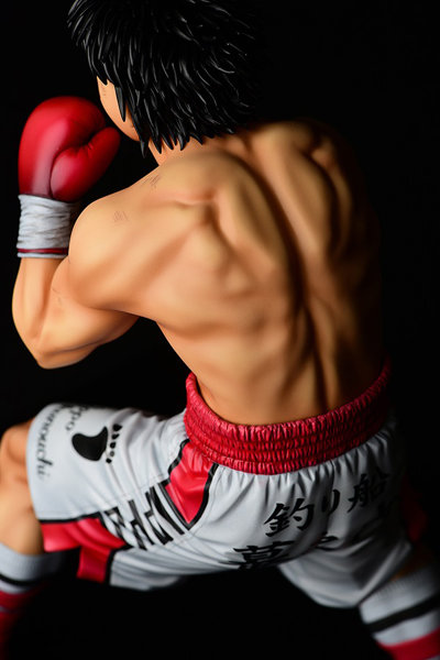 【再販】はじめの一歩 幕之内一歩 fighting pose ver.damage