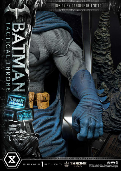 スローンレガシー バットマン（コミック） バットマン タクティカルスローン ‘Design by Gabriele Dell’...