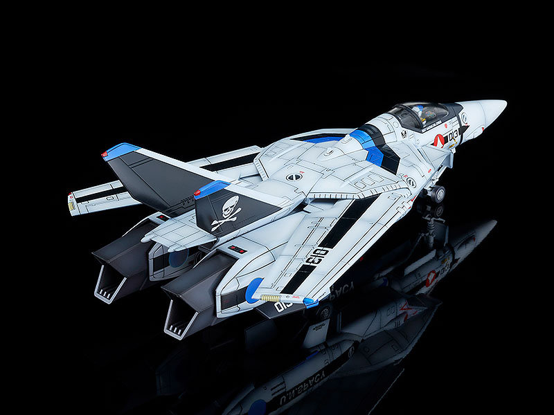 PLAMAX 超時空要塞マクロス 愛・おぼえていますか 1/72 VF-1A/S ファイターバルキリー (マクシミリアン・ジーナス/柿崎速雄)