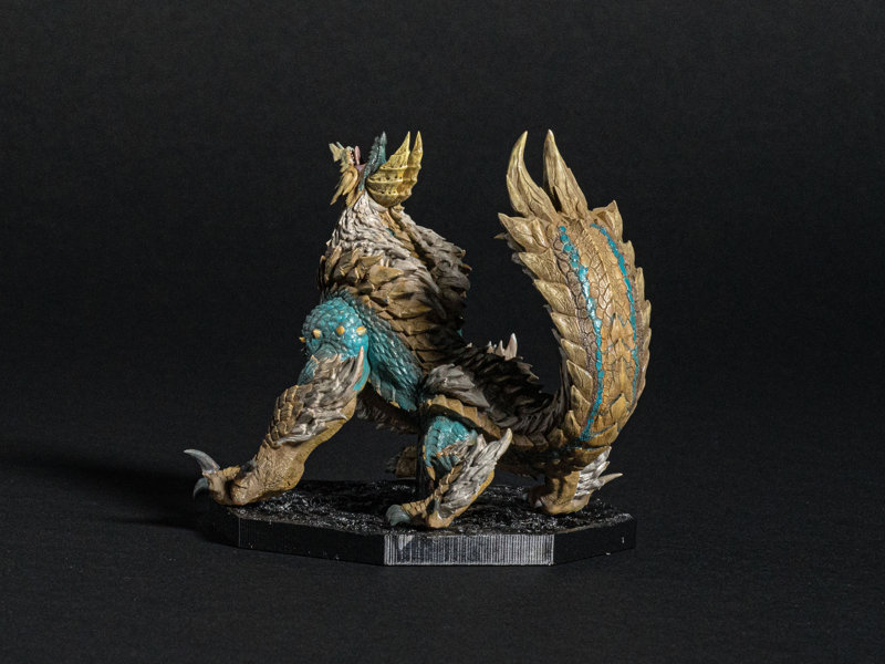 CAPCOM FIGURE BUILDER CUBE MONSTER HUNTER 雷狼竜 ジンオウガ