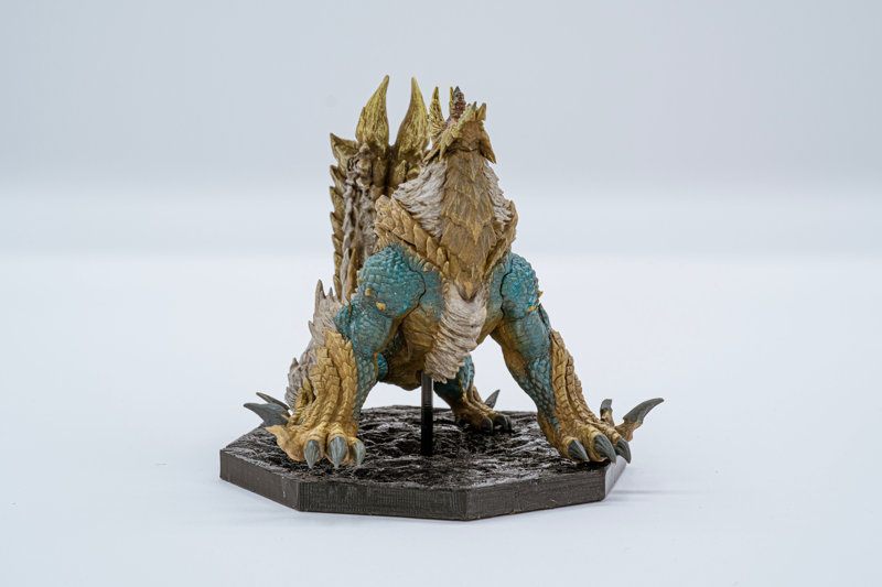 CAPCOM FIGURE BUILDER CUBE MONSTER HUNTER 雷狼竜 ジンオウガ