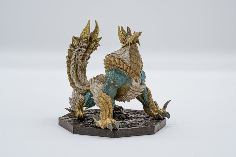 CAPCOM FIGURE BUILDER CUBE MONSTER HUNTER 雷狼竜 ジンオウガ