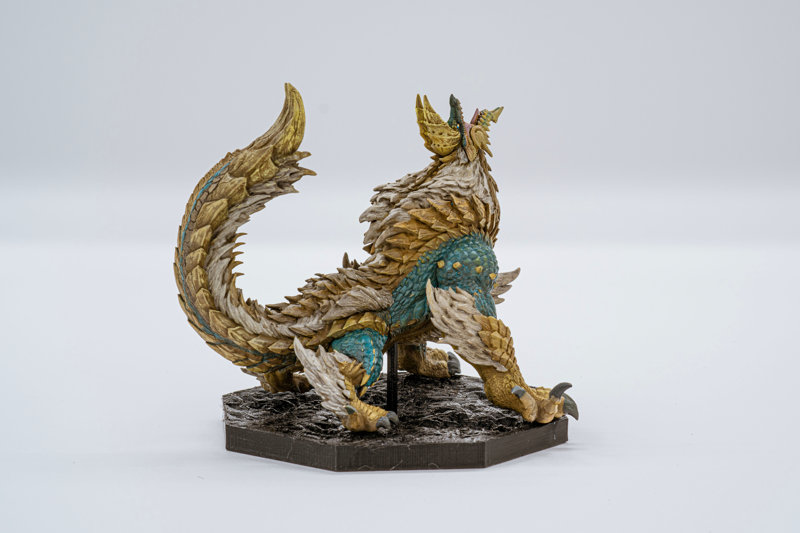 CAPCOM FIGURE BUILDER CUBE MONSTER HUNTER 雷狼竜 ジンオウガ