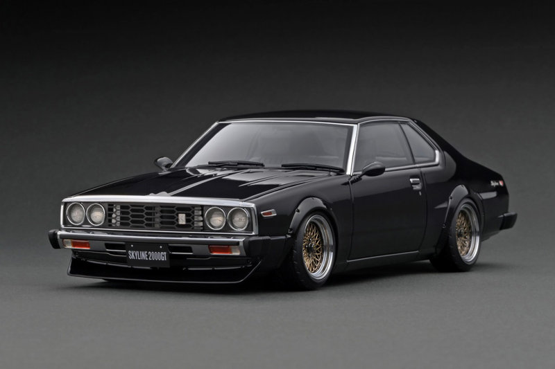 日産 スカイライン 2000 GT-ES C210 （ブラック）