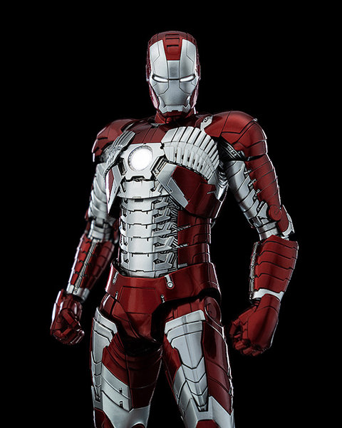 Marvel Studios: The Infinity Saga（マーベル・スタジオ: インフィニティ・サーガ） DLX Iron Man Mark...