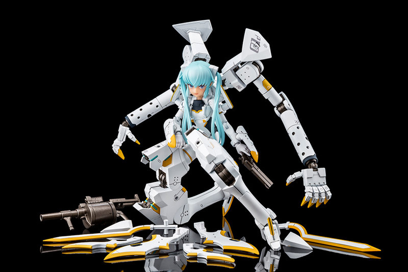 悪魔型 ストラーフ リペイントカラーバージョン