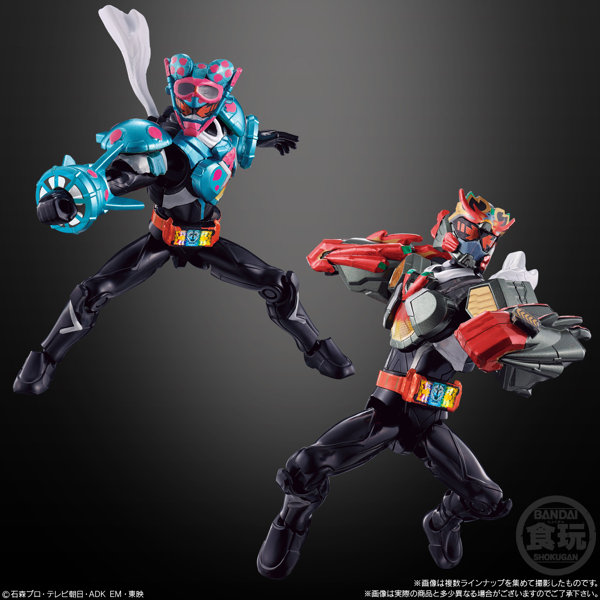 装動 仮面ライダーガッチャード→5←Feat.装動 仮面ライダーギーツ（全10種） 1BOX:12個入