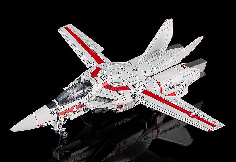PLAMAX 超時空要塞マクロス PX06 1/72 VF-1J ファイターバルキリー バーミリオン小隊（一条輝機）