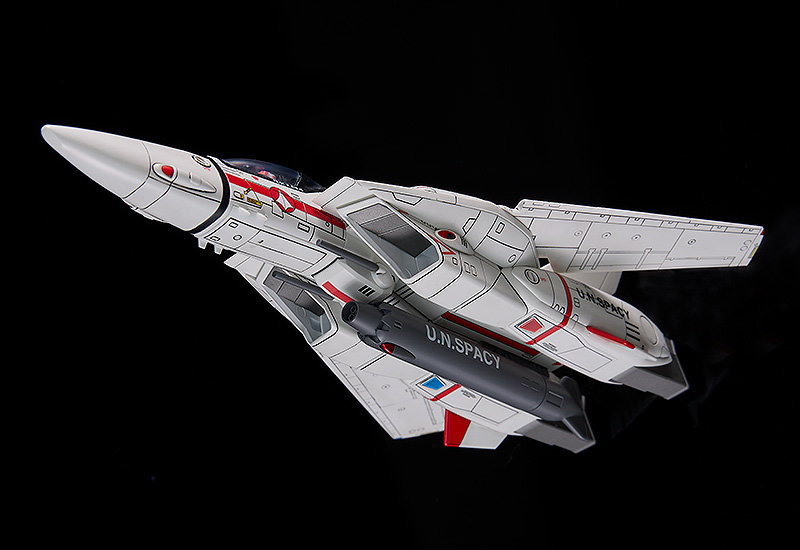 PLAMAX 超時空要塞マクロス PX06 1/72 VF-1J ファイターバルキリー バーミリオン小隊（一条輝機）