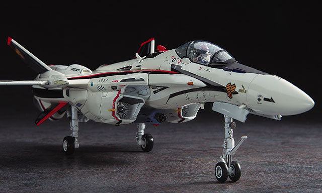 M24 1/72 VF-25F/S メサイア ‘マクロスF’