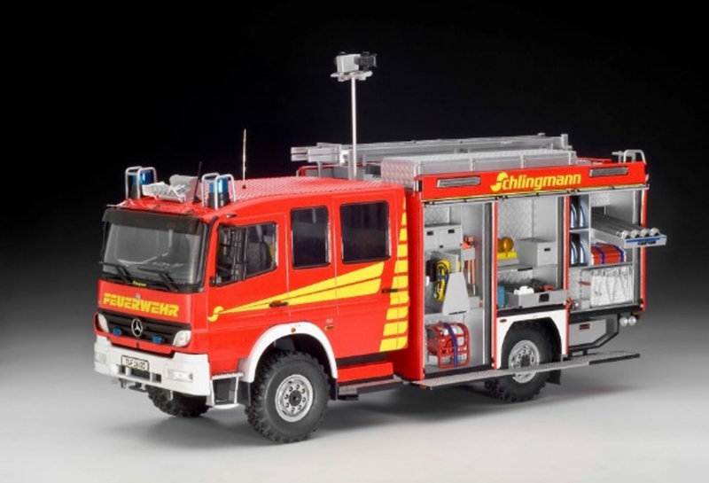 07586 1/24 シュリングマンTLF 16/25 消防車