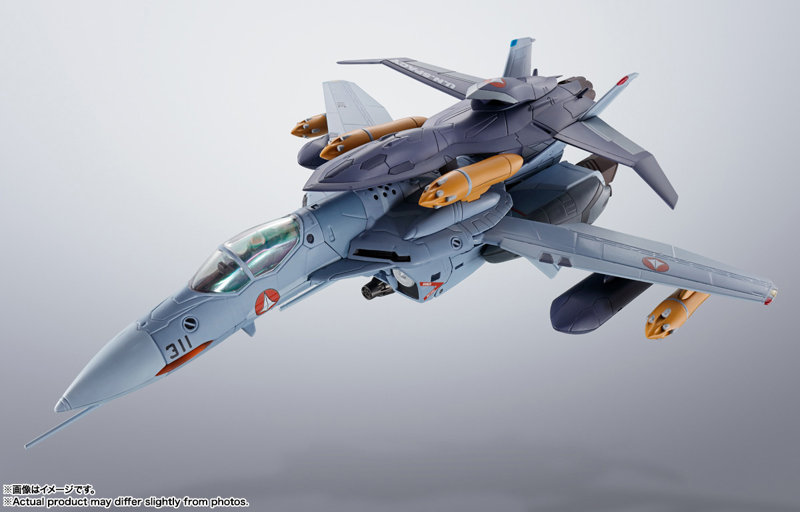 HI-METAL R マクロスゼロ VF-0Aフェニックス（工藤シン機） ＋ QF-2200D-B ゴースト