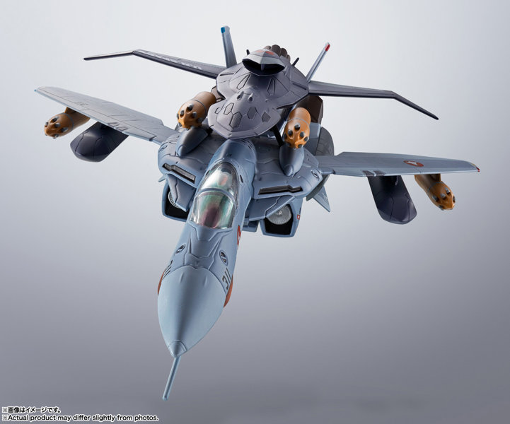 HI-METAL R マクロスゼロ VF-0Aフェニックス（工藤シン機） ＋ QF-2200D-B ゴースト