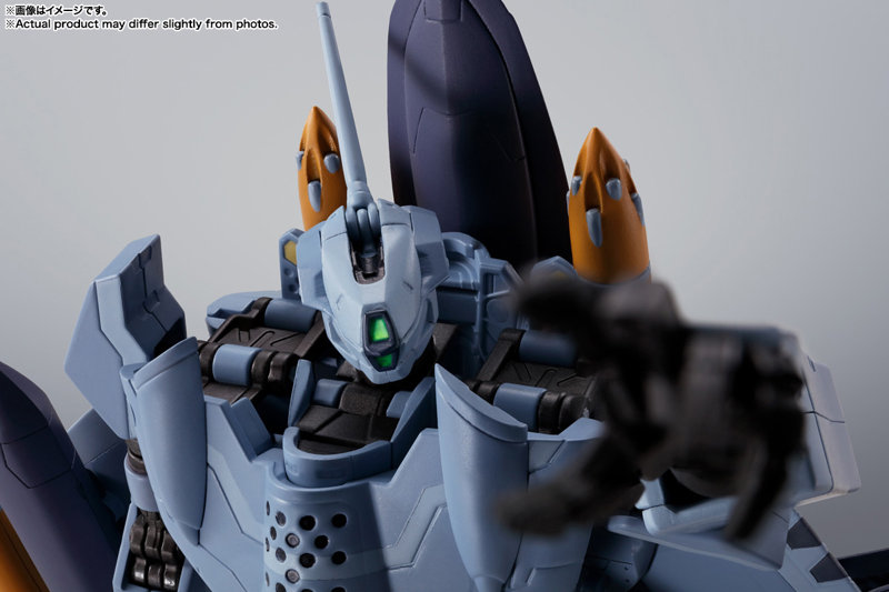 HI-METAL R マクロスゼロ VF-0Aフェニックス（工藤シン機） ＋ QF-2200D-B ゴースト