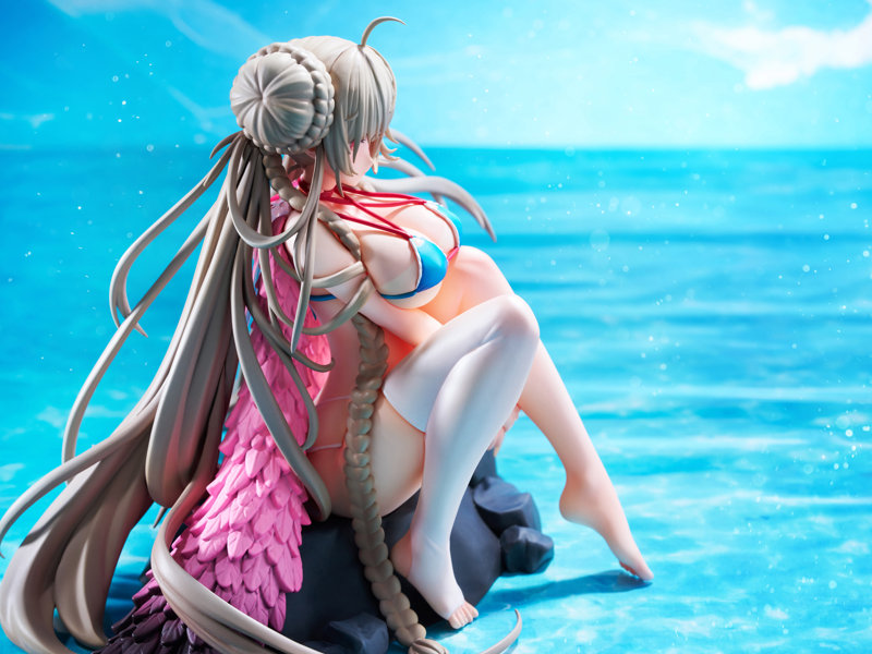 アズールレーン フォーミダブル ロイヤルレディの海ver. 1/7スケールフィギュア