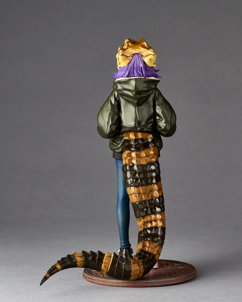 CROCOGIRL 1/7スケールフィギュア