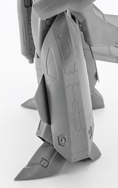 M33 1/72 YF-19 バトロイド ‘マクロス プラス’