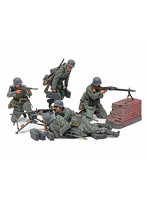 35386 1/35 ドイツ機関銃チーム （大戦中期）