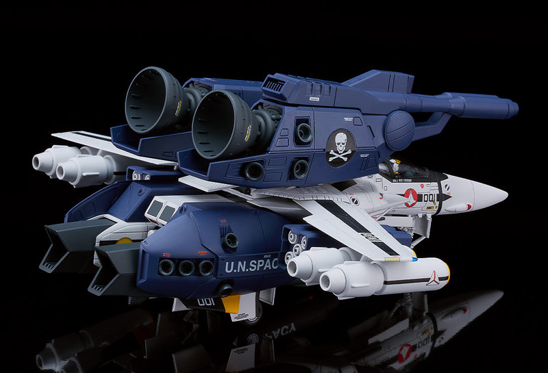 PLAMAX PX08 1/72 VF-1S ストライクファイターバルキリー スカルリーダー