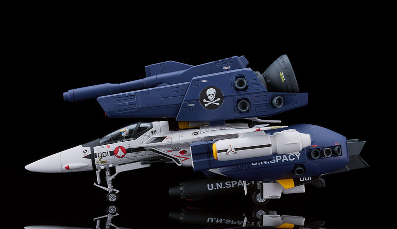 PLAMAX PX08 1/72 VF-1S ストライクファイターバルキリー スカルリーダー