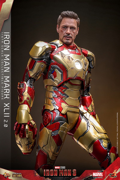 【ムービー・マスターピース DIECAST】 『アイアンマン3』1/6スケールフィギュア アイアンマン・マーク42（2.0版）