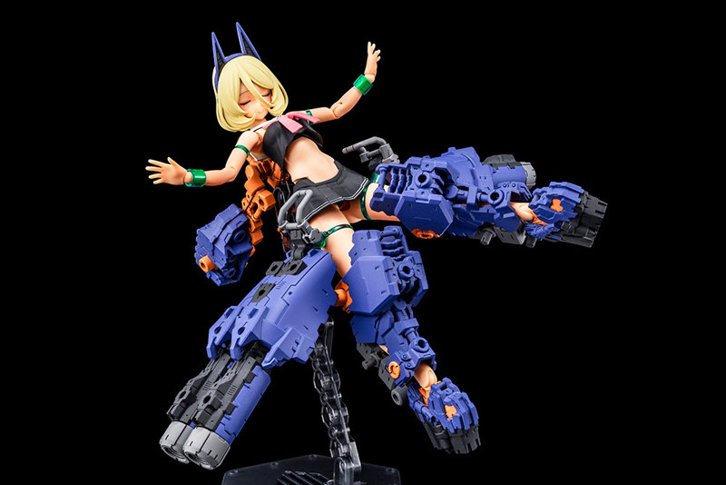 BUSTER DOLL タンク MIDNIGHT FANG
