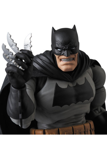 【再販】MAFEX BATMAN（The Dark Knight Returns）