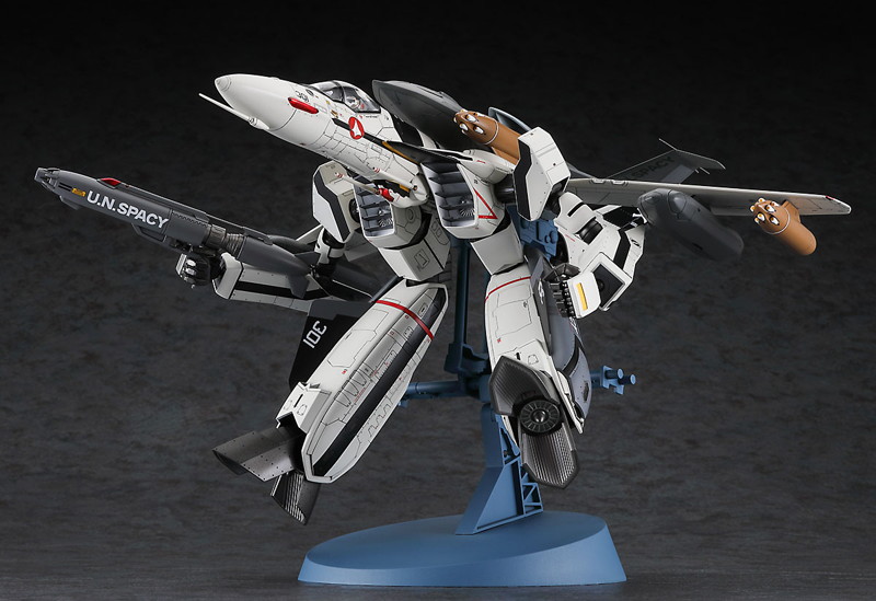 65889 1/72 VF-0S ガウォーク w/ゴースト ’マクロスゼロ’