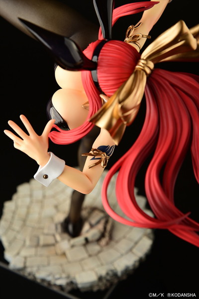 FAIRY TAIL エルザ・スカーレット ハイキックver.黒兎