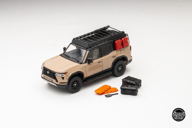 レクサス GX550 オーバートレイル＋アクセサリー付き DiecastTalk特注品